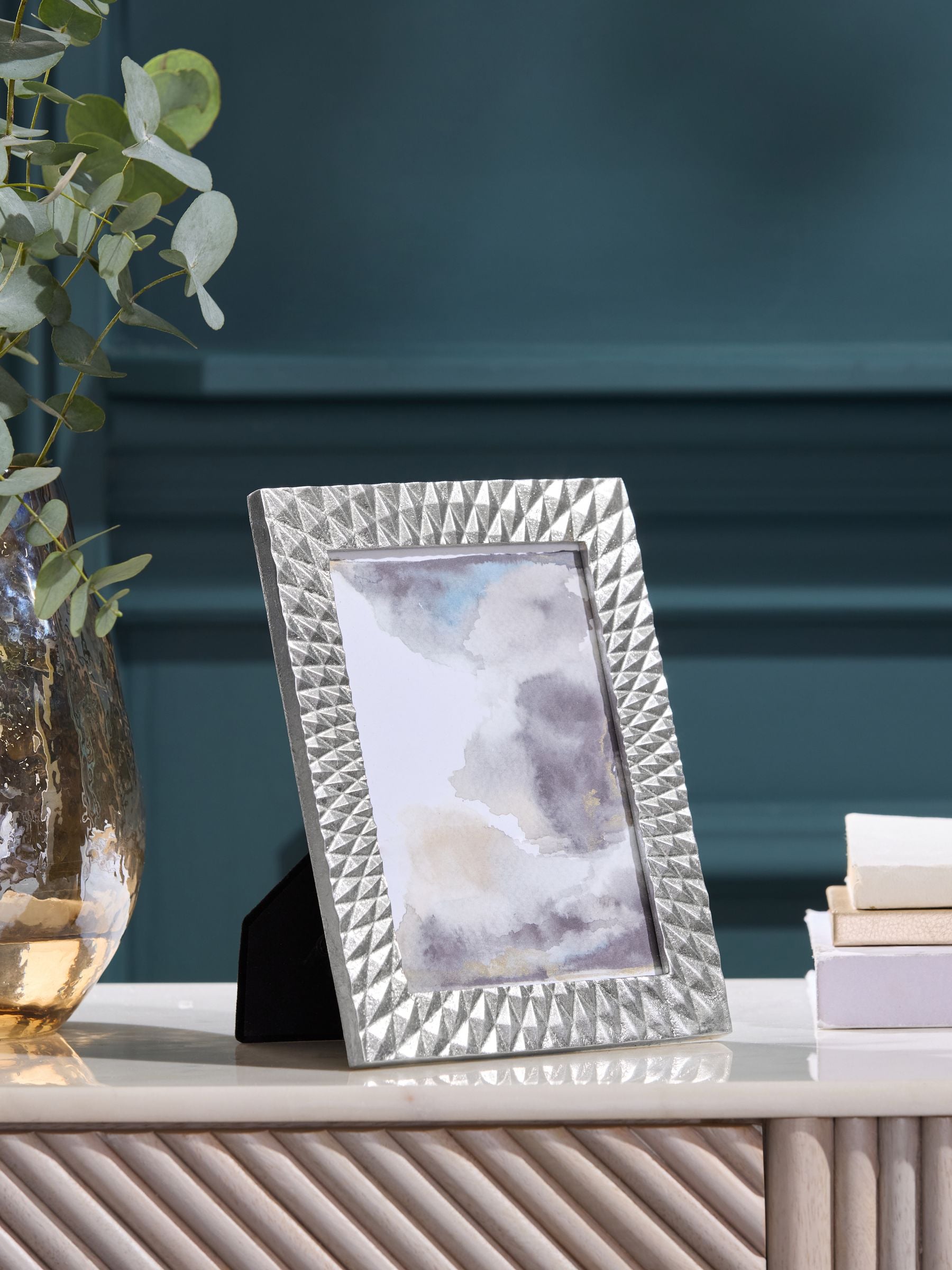 Silver geometric photo frame (British brand)