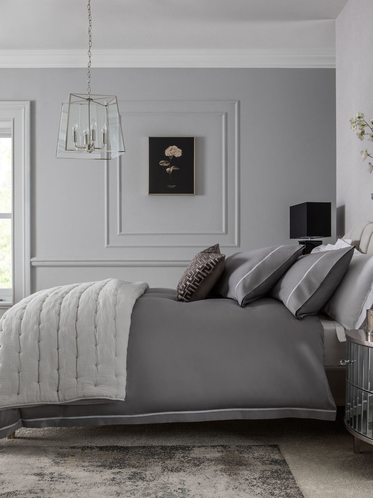Grey Collection Luxe duvet cover and pillowcase set, UK version