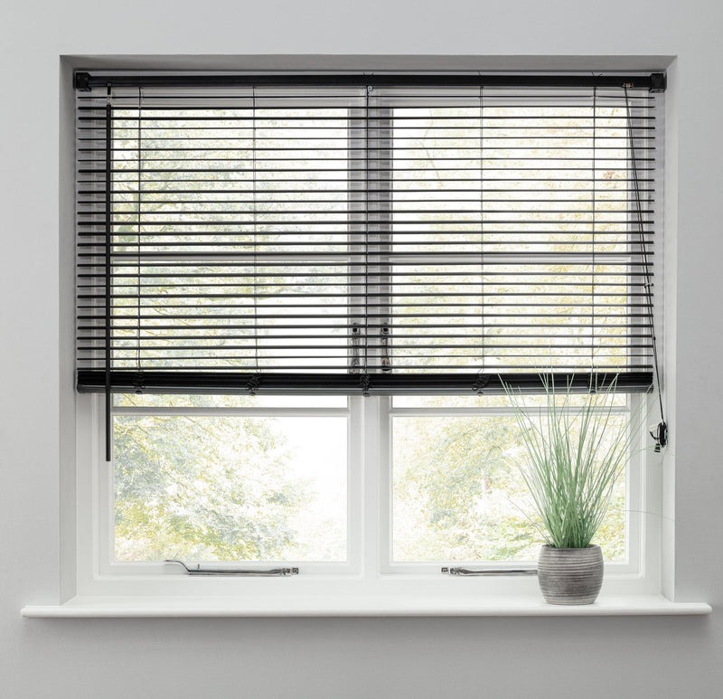 Argos Home Jet Black Venetian Blind 180cm - British product
