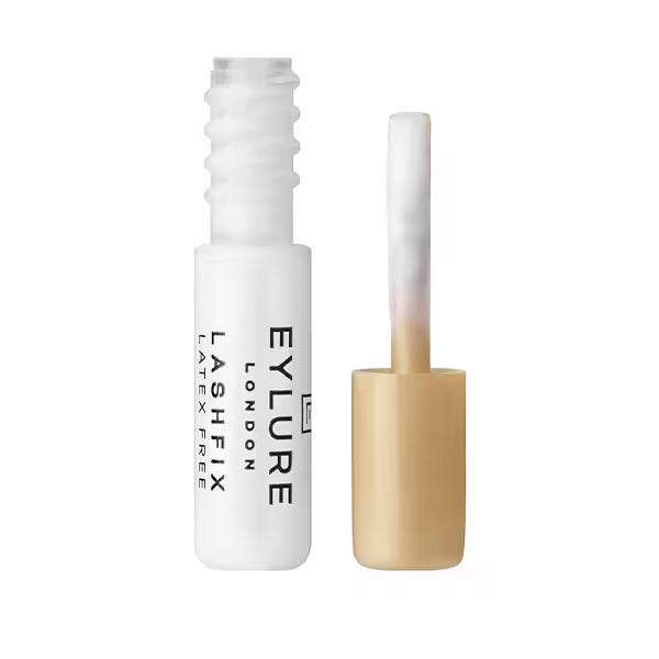 Naturals No.019 false eyelashes, imported from the UK