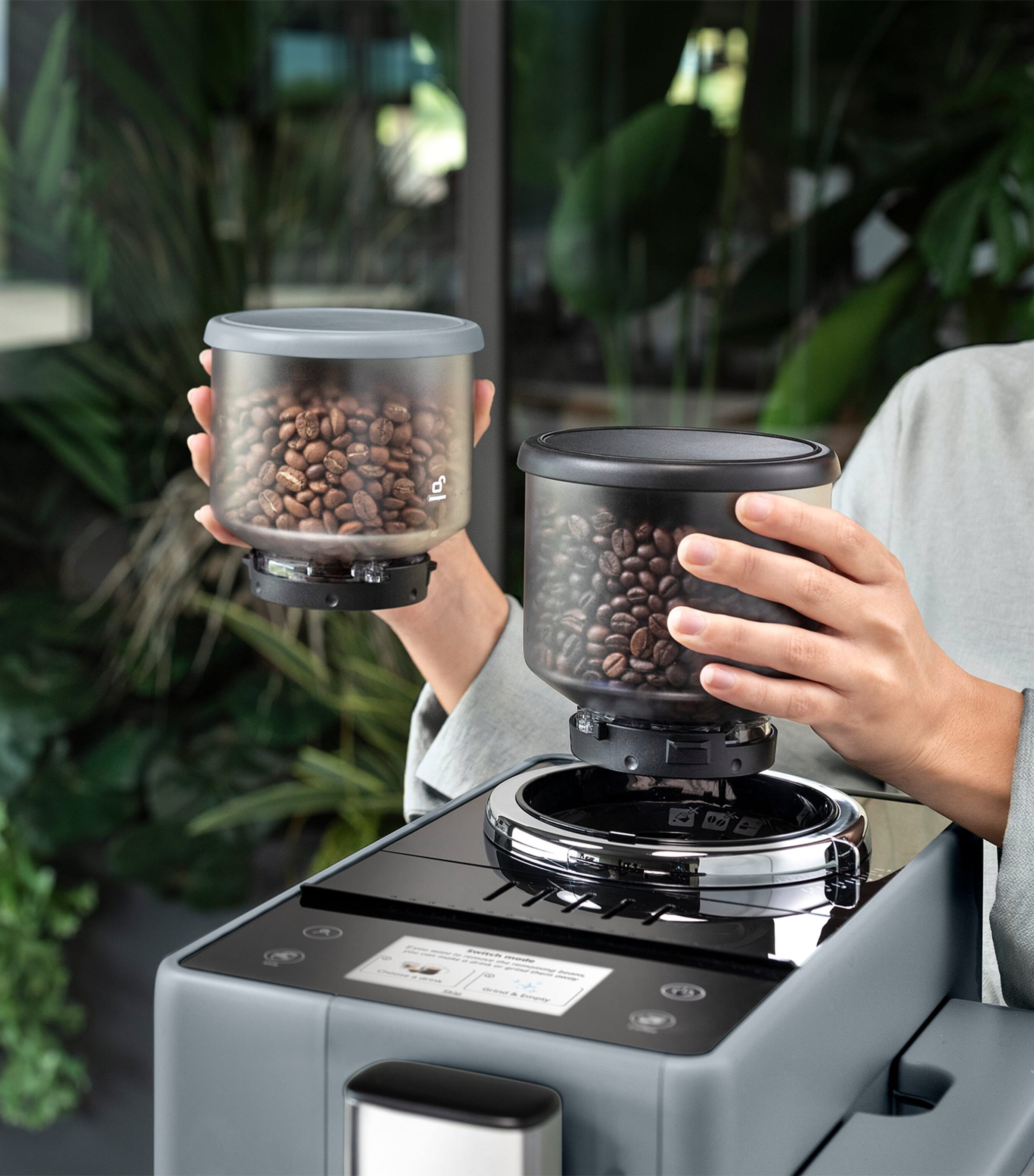 De'Longhi Rivelia Coffee Machine