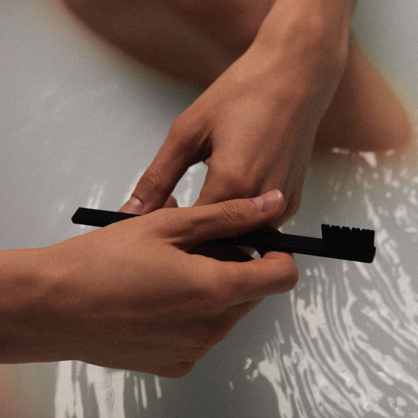 Apriori Midnight Black medium bristle toothbrush - British product