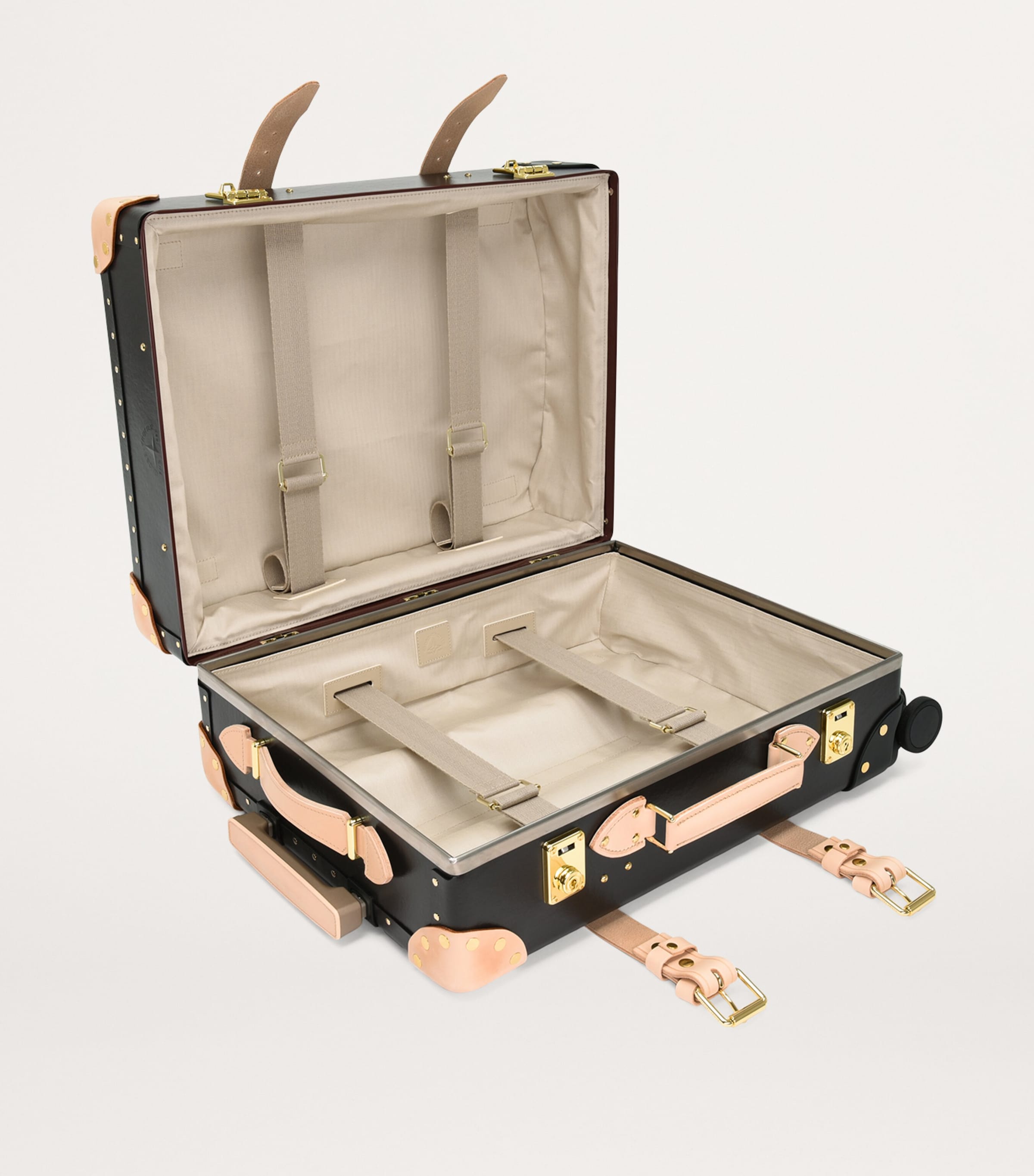 Globe-Trotter Safari 4-Wheel Suitcase (56cm)
