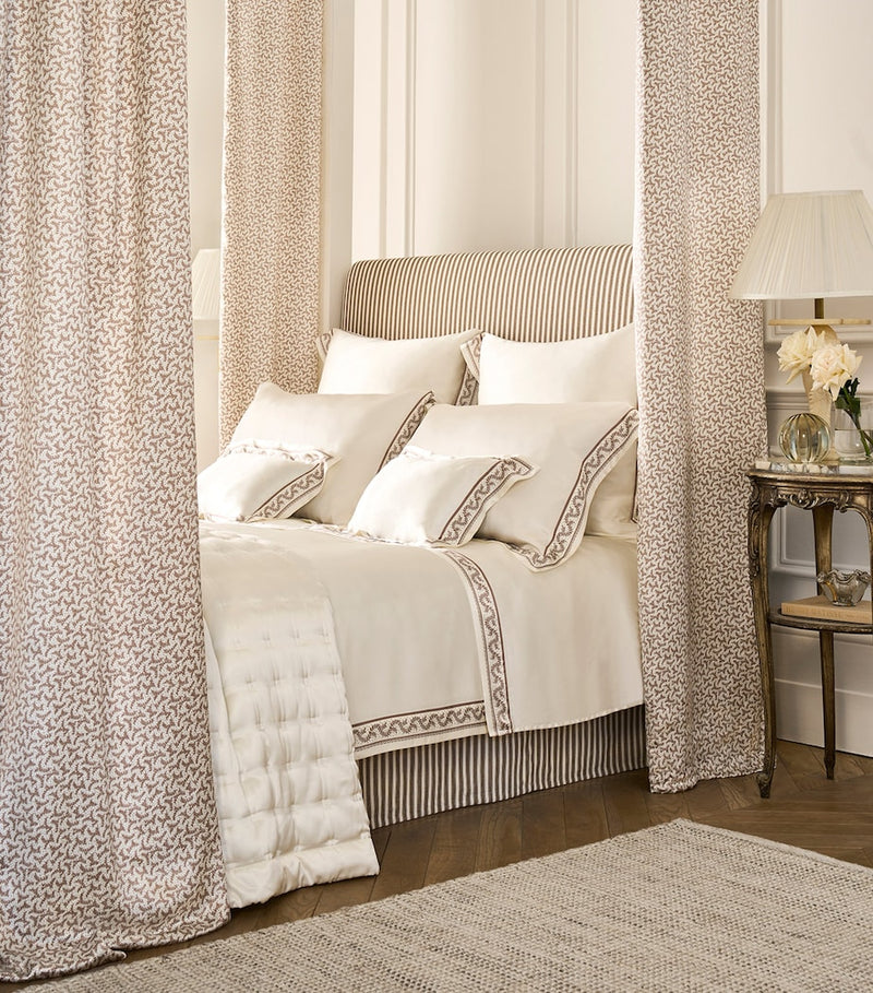 Gingerlily Silk Fern Vine King Duvet Cover (220cm x 200cm)