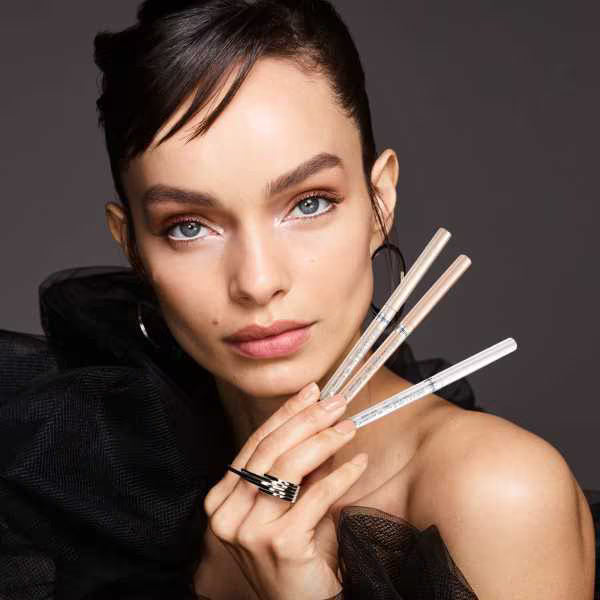 L'Oréal Paris Gel Eyeliner Bright Nude, imported from the UK
