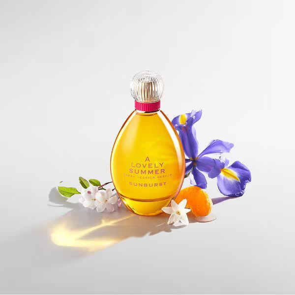 Sarah Jessica Parker body spray A Lovely Summer Sunburst (British brand)