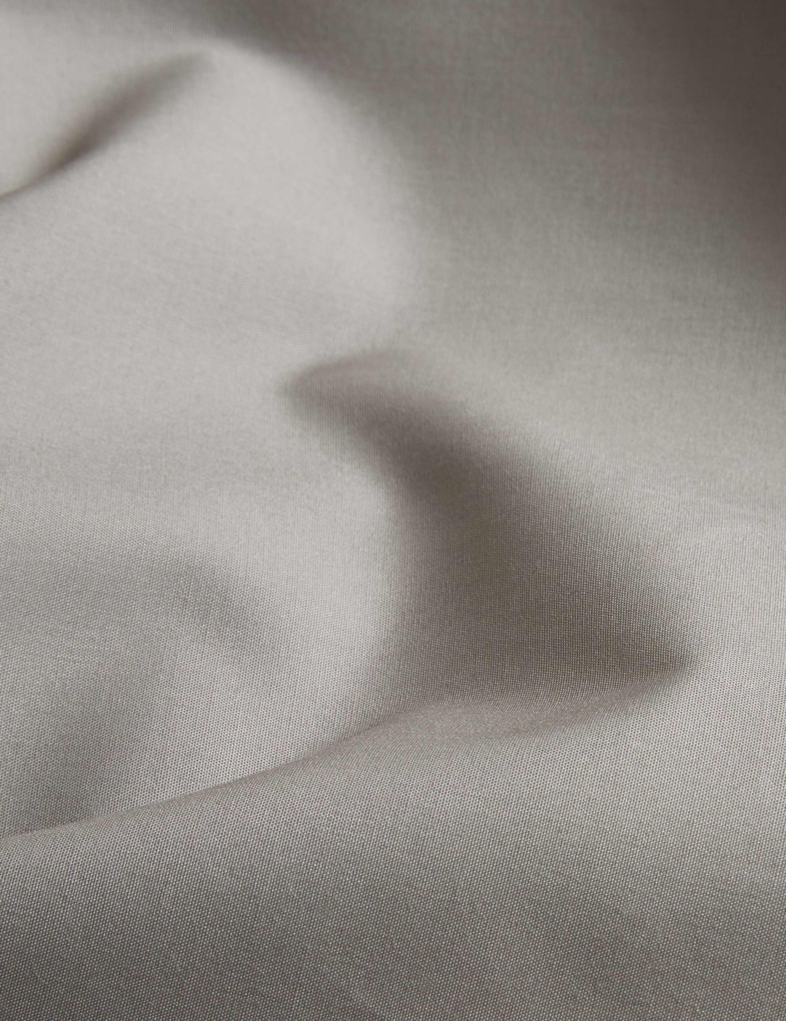 Egyptian cotton king size pillowcases with 230 thread count, imported from the UK