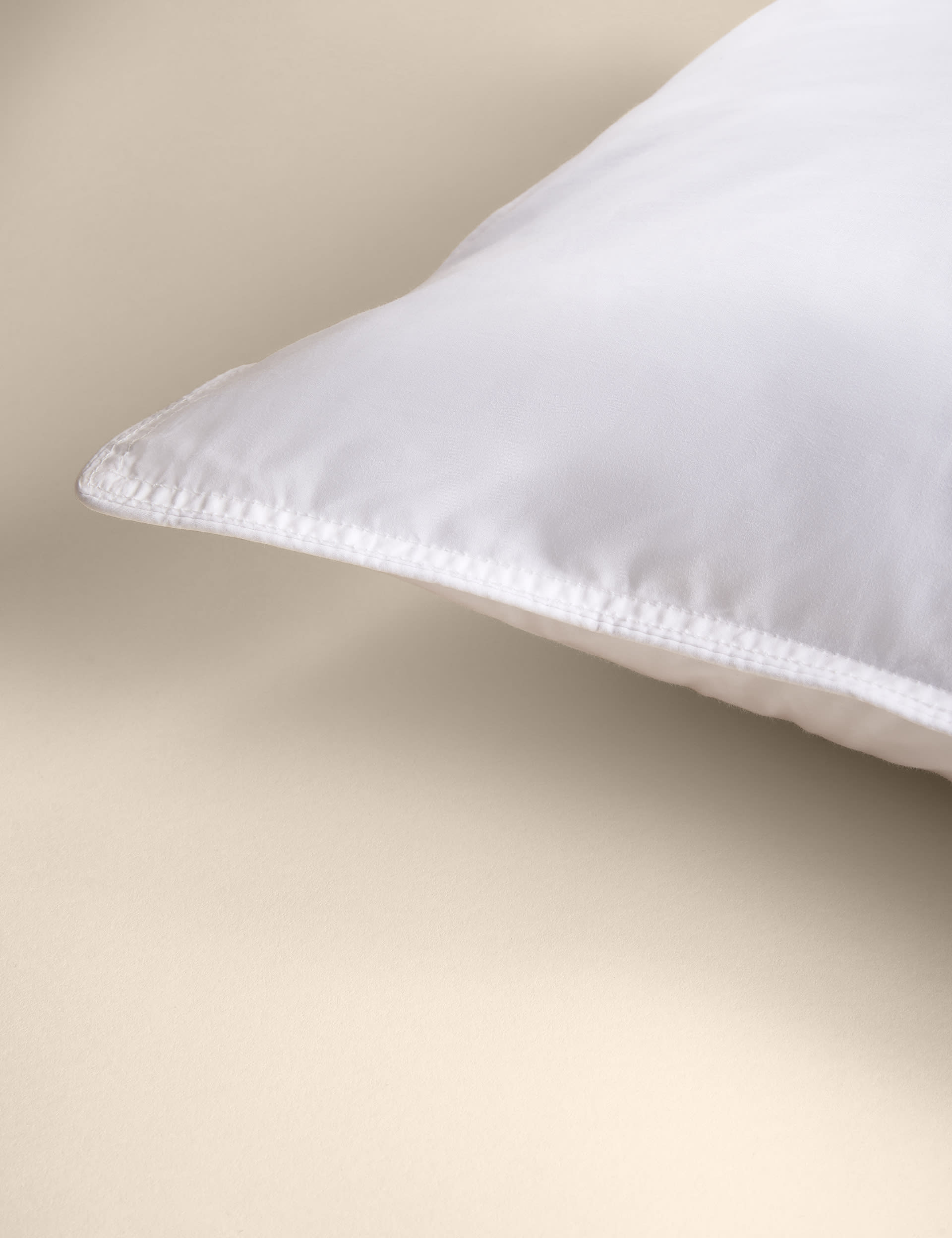 2 Pack Ultimate Comfort Pure Cotton Medium Pillows