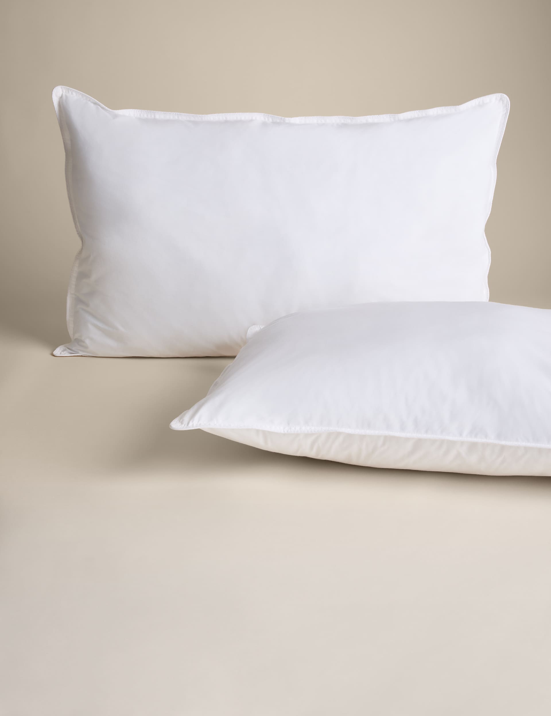 2 Pack Ultimate Comfort Pure Cotton Medium Pillows