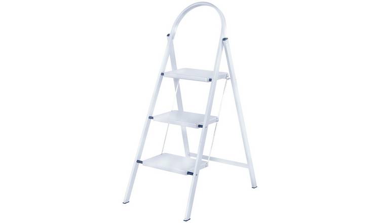 Werner 3 Tread White Stepstool