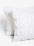 White seersucker supersoft textured duvet cover and pillowcase set (British brand)
