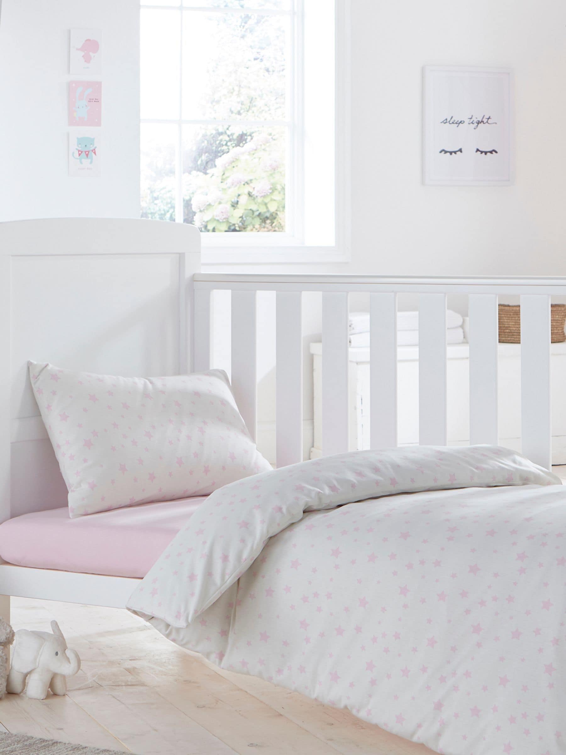 Silentnight Grey Star Cot Bed Duvet Set (British brand)