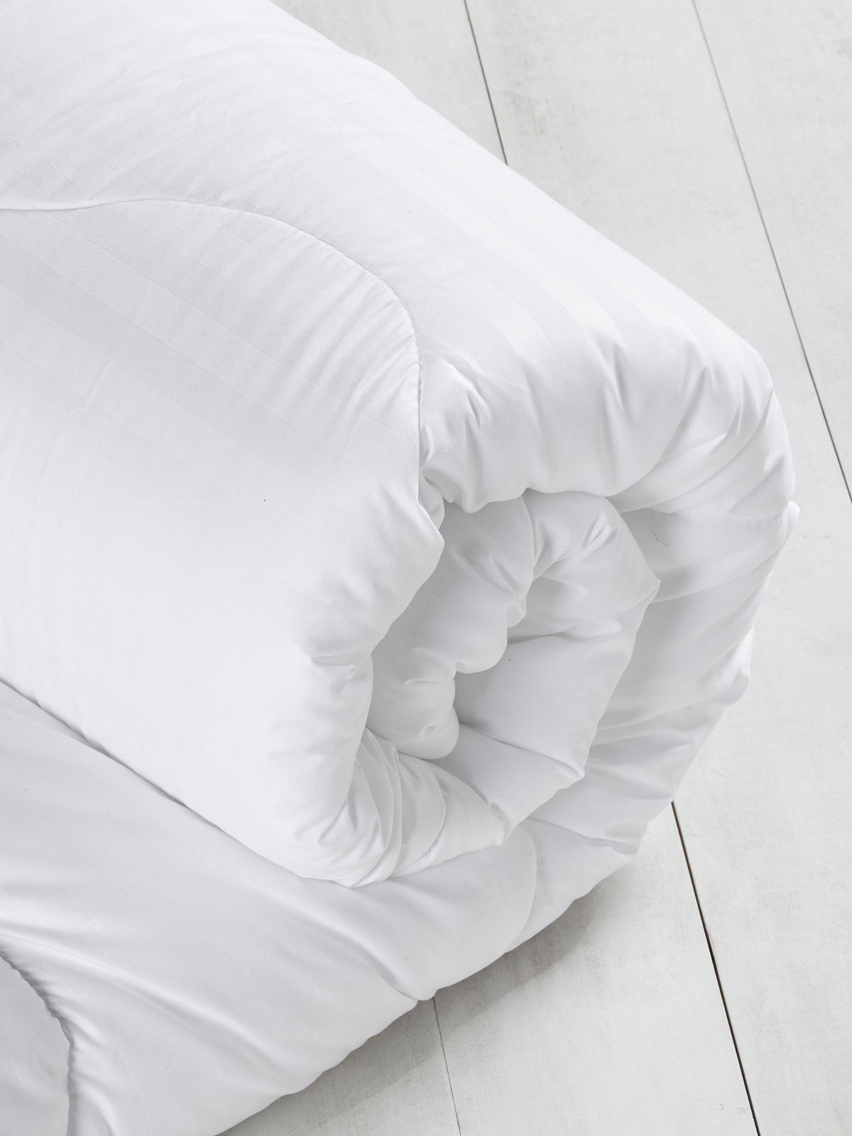 Sleep In Comfort 10.5 Tog duvet (British brand)