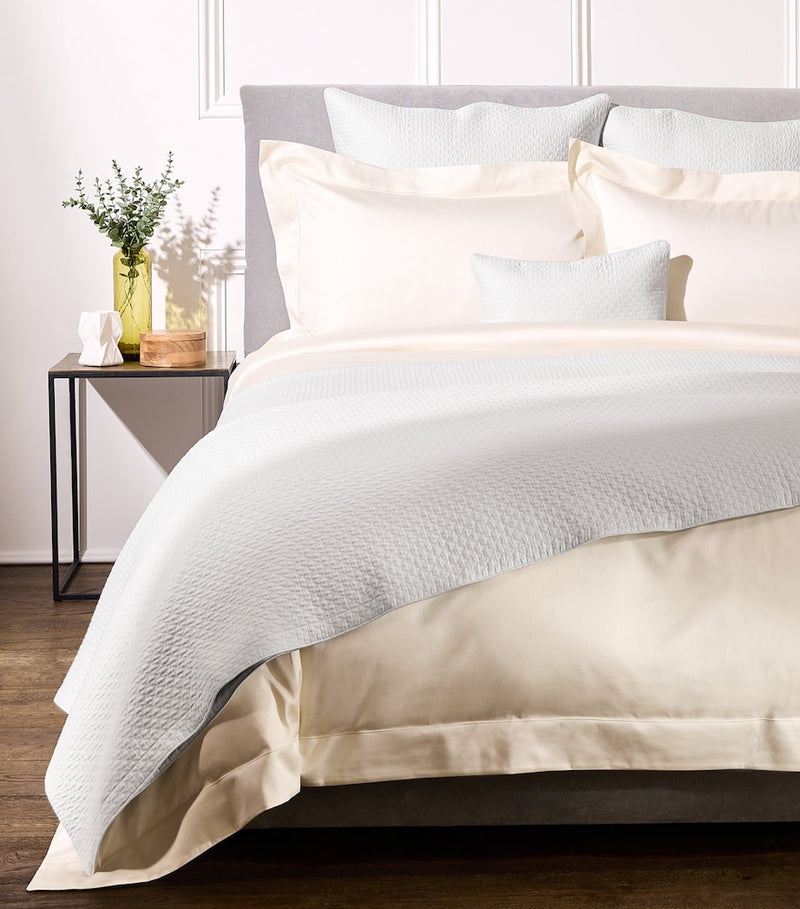 Celso De Lemos Prince king bedspread 245cm x 255cm - British product