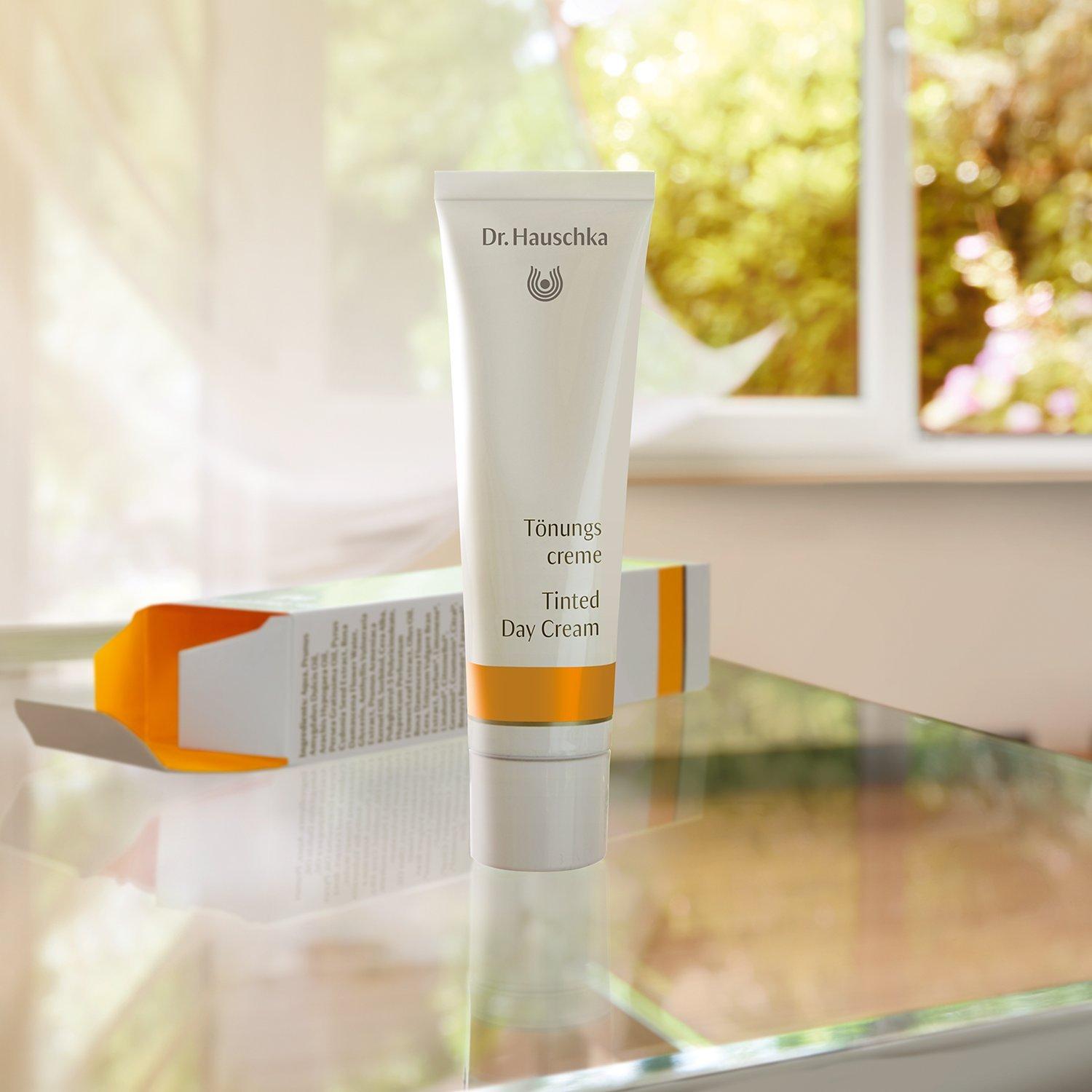 Dr Hauschka Tinted Day Cream 30ml - British product