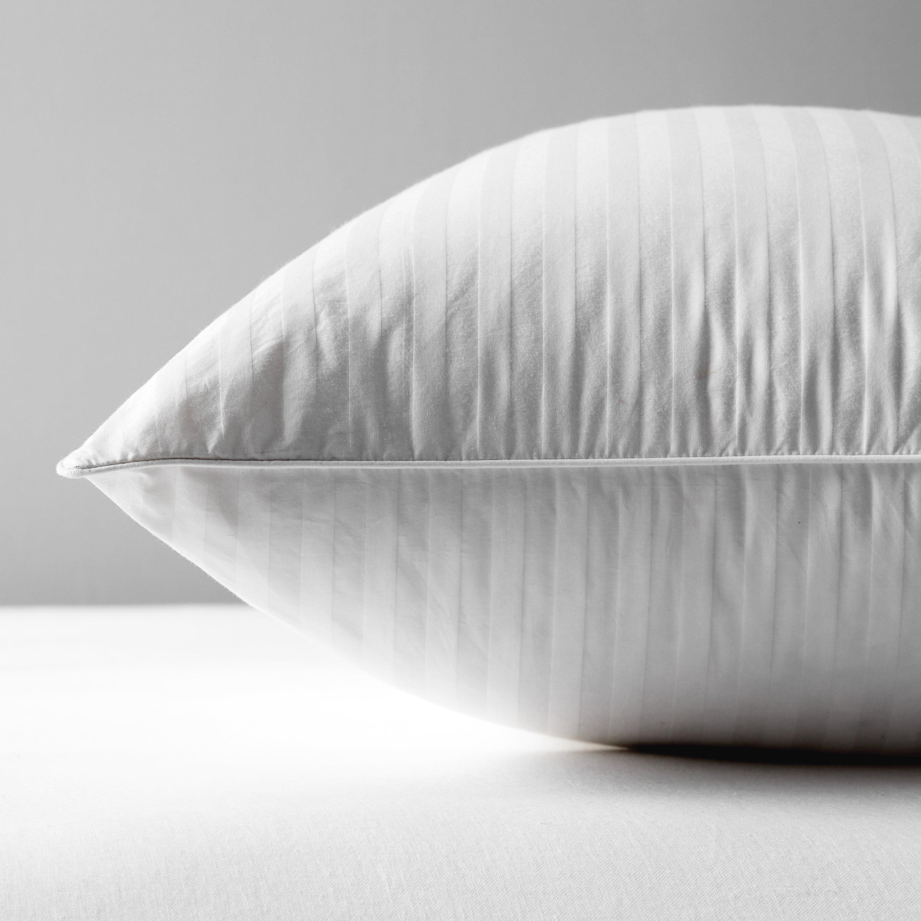 John Lewis Hungarian goose down kingsize pillow, medium, UK version