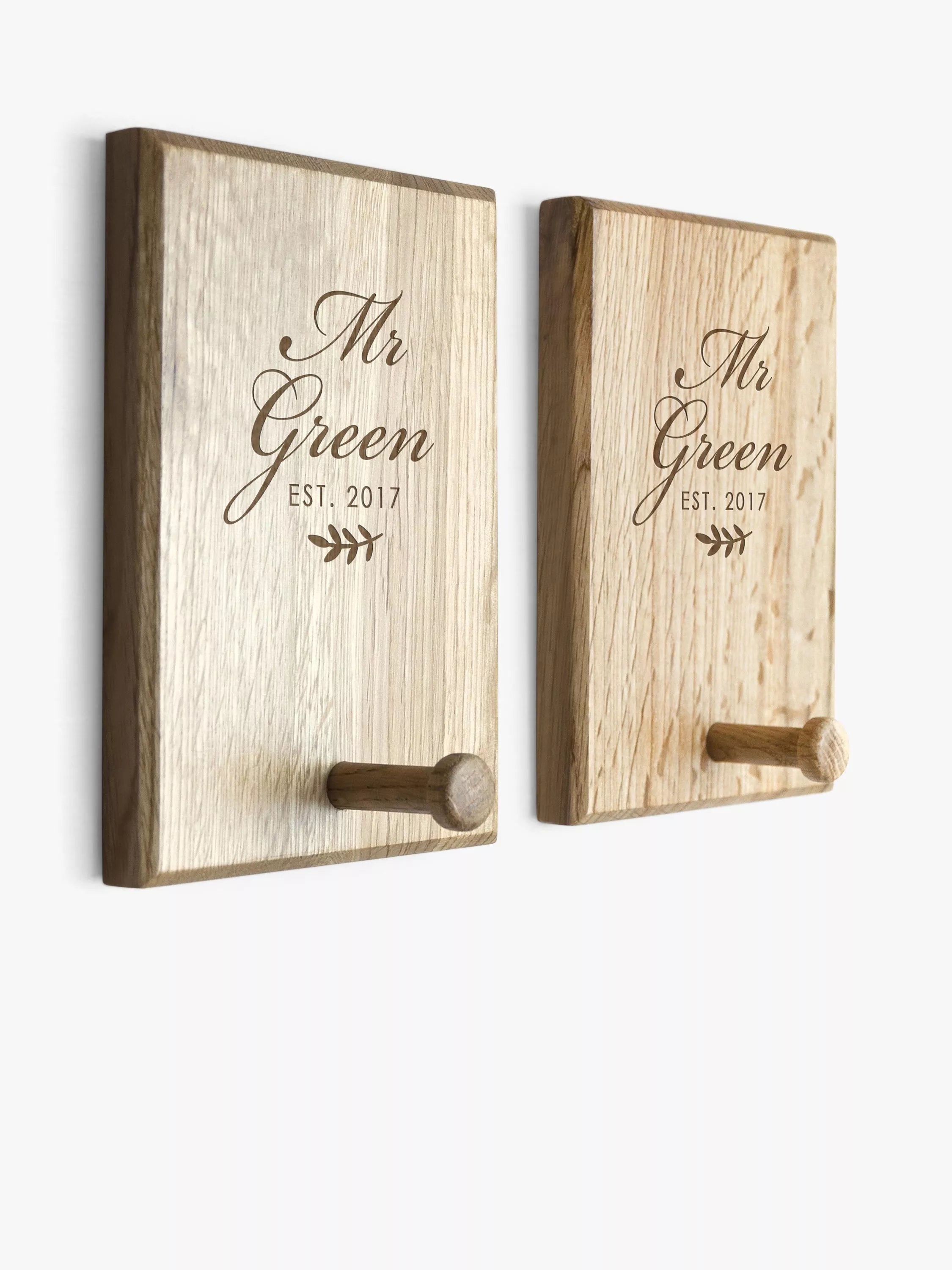Treat Republic solid oak personalised couples peg hook (British brand)