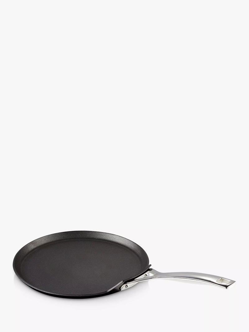Le Creuset toughened non-stick crepe pan 24cm, UK version