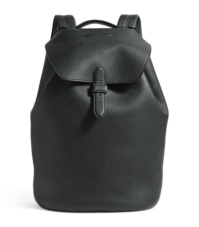 Scratch-Resistant Grained Leather Backpack with Buckle Fastening