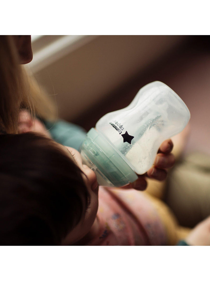 Tommee Tippee Advanced Anti-Colic Baby Bottles with Slow Flow Teats Pack of 3 260ml (British brand)
