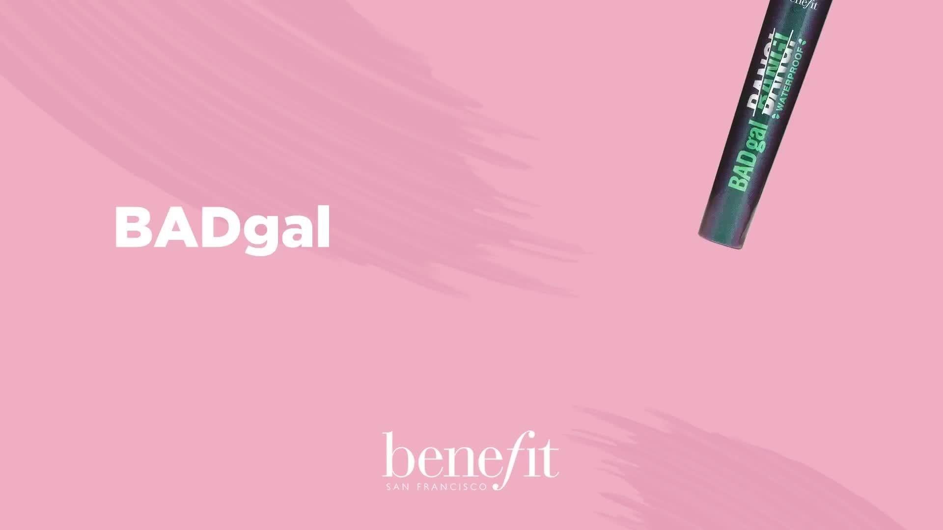 Benefit waterproof volumising mascara in black - British product