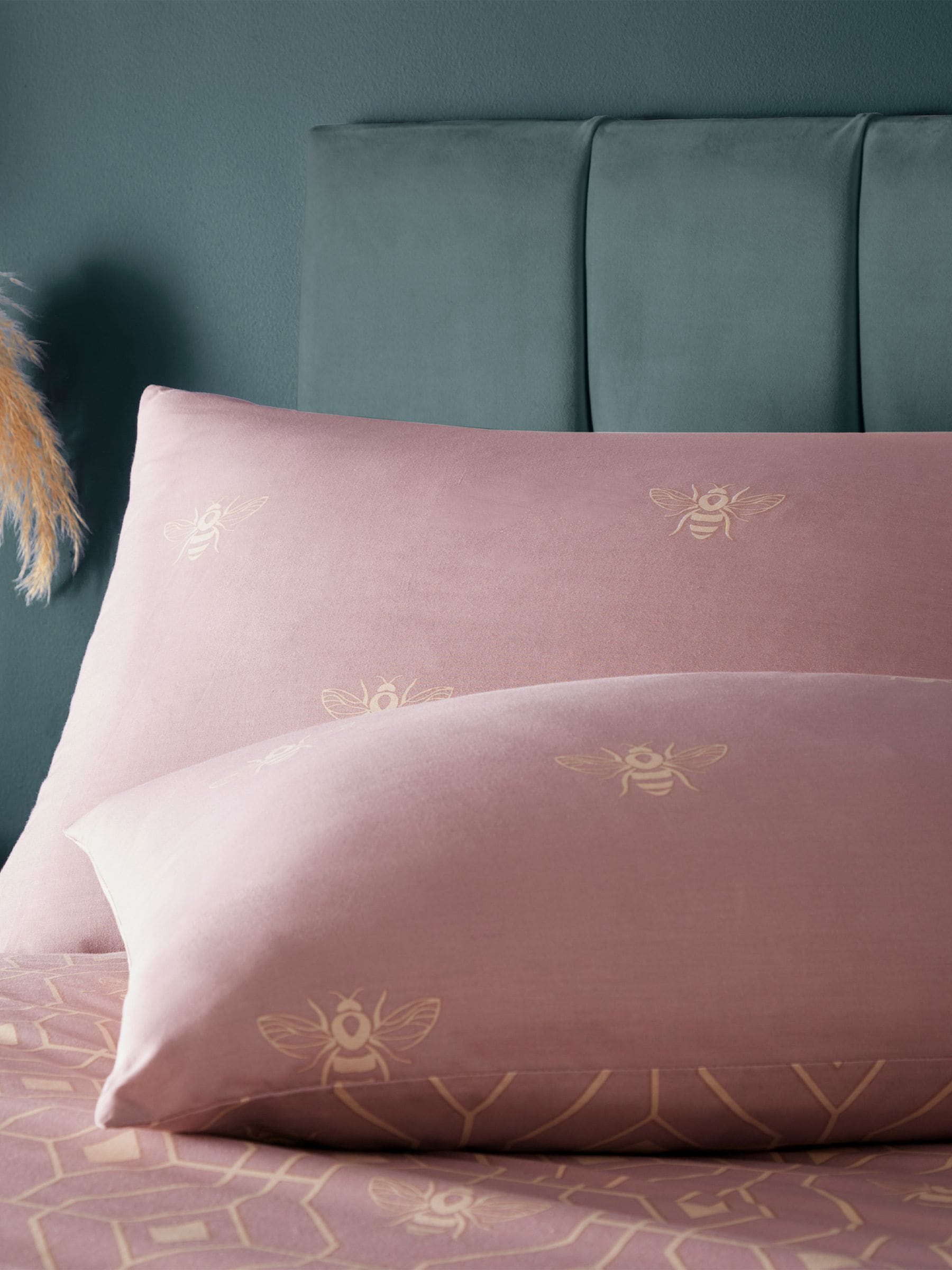 Furn Blush Pink Bee Deco reversible duvet cover set - British product