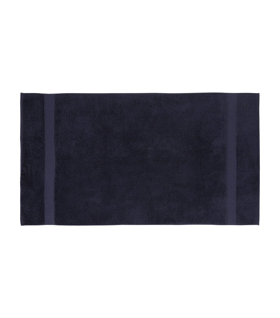 Yves Delorme Étoile hand towel 55cm x 100cm (British brand)