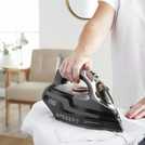 Russell Hobbs 20630 Powersteam Ultra Vertical Steam Iron