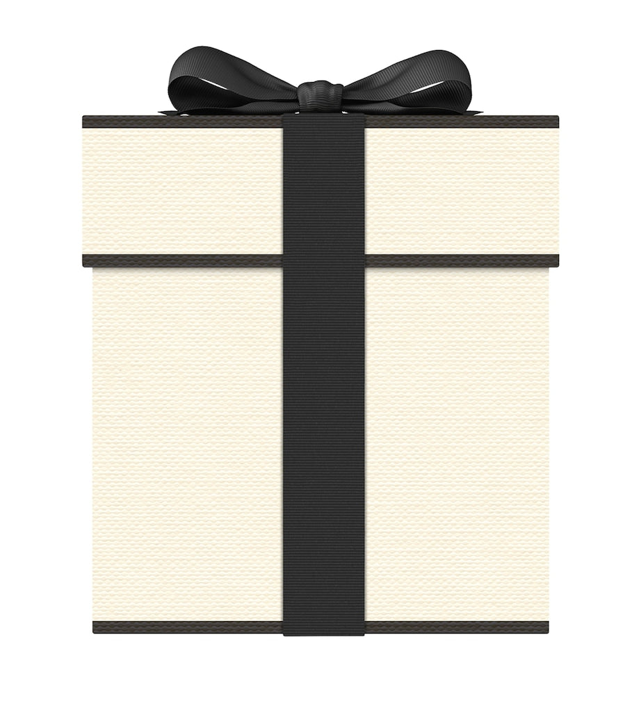 Jo Malone London Nectarine Blossom & Honey Classic Candle (200g)
