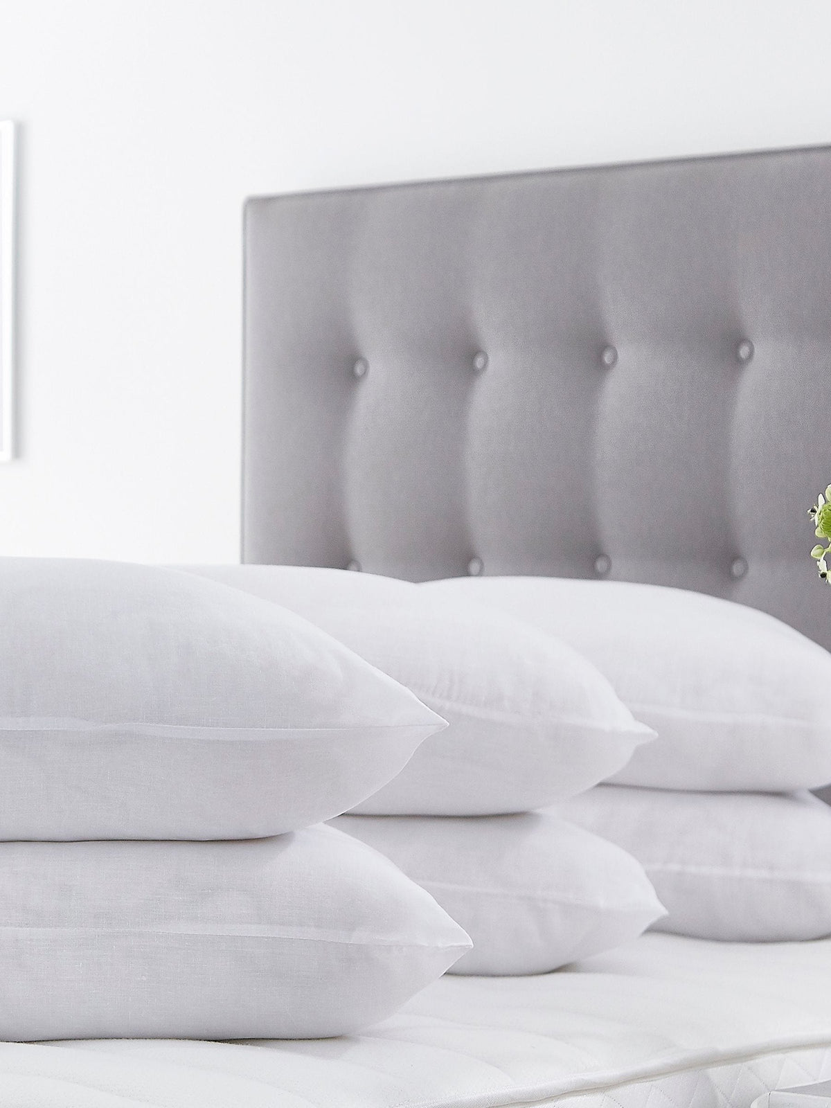 Silentnight Bounceback Medium pillows 6 pack (British brand)
