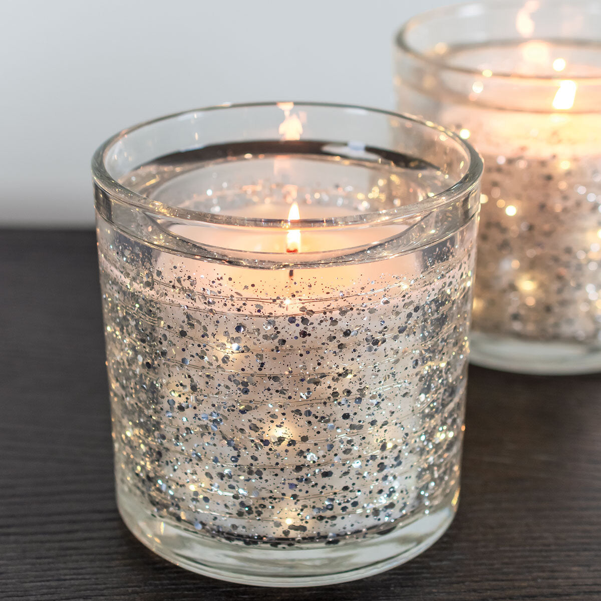 Avaria Light-Up LED Candle 2 Pack with dual fragrances 340g each - British product