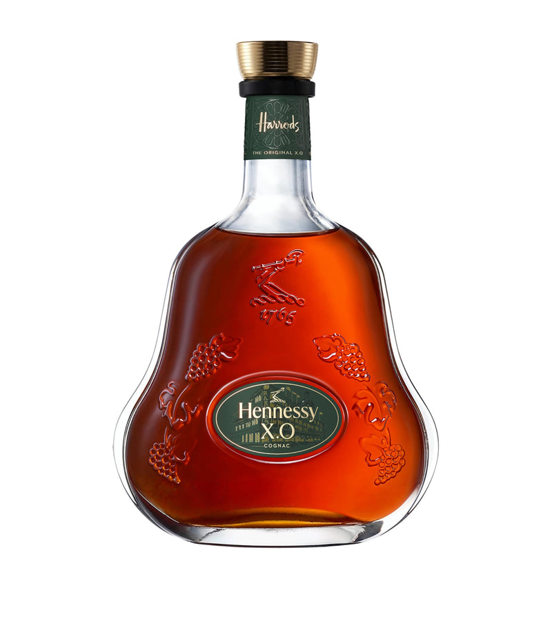 Hennessy X.O Spirit of Travel Cognac 1L, UK version