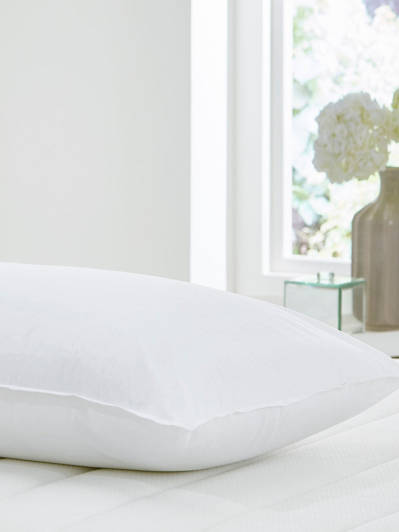 Silentnight firm pocket sprung pillow (British brand)