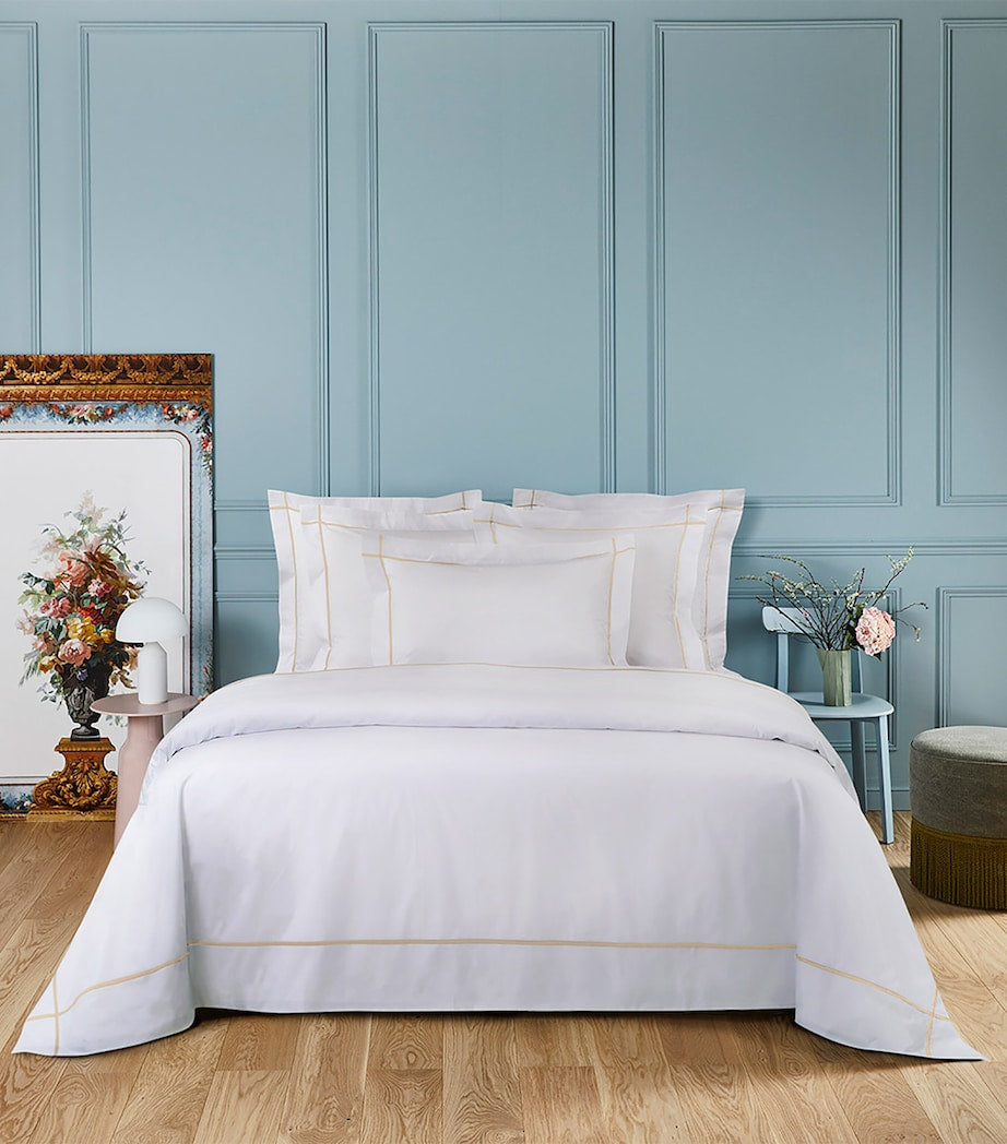 Yves Delorme Athena Oxford pillowcase 50cm x 75cm (British brand)
