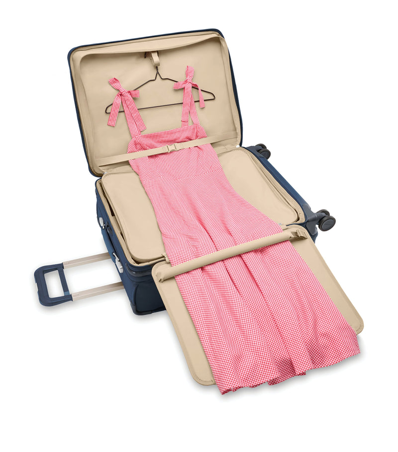 Briggs & Riley Medium Expandable Spinner Suitcase 66cm - British product