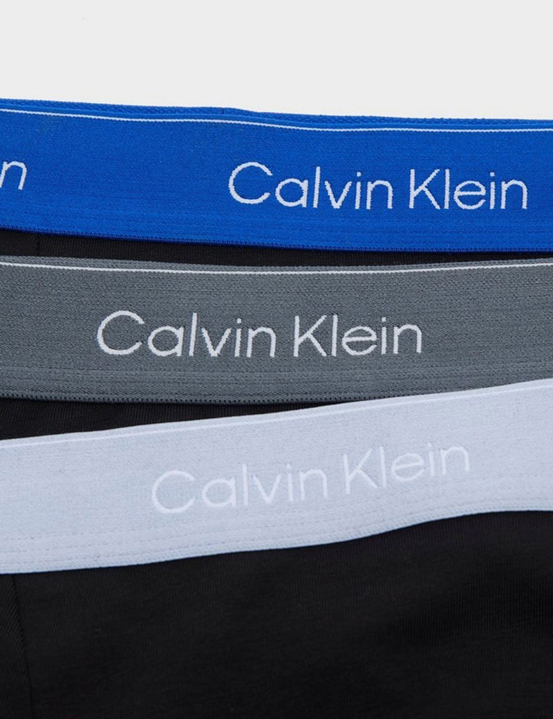 Calvin Klein Icon Cotton Stretch Relaxed Dart Trunks 3-pack, UK version