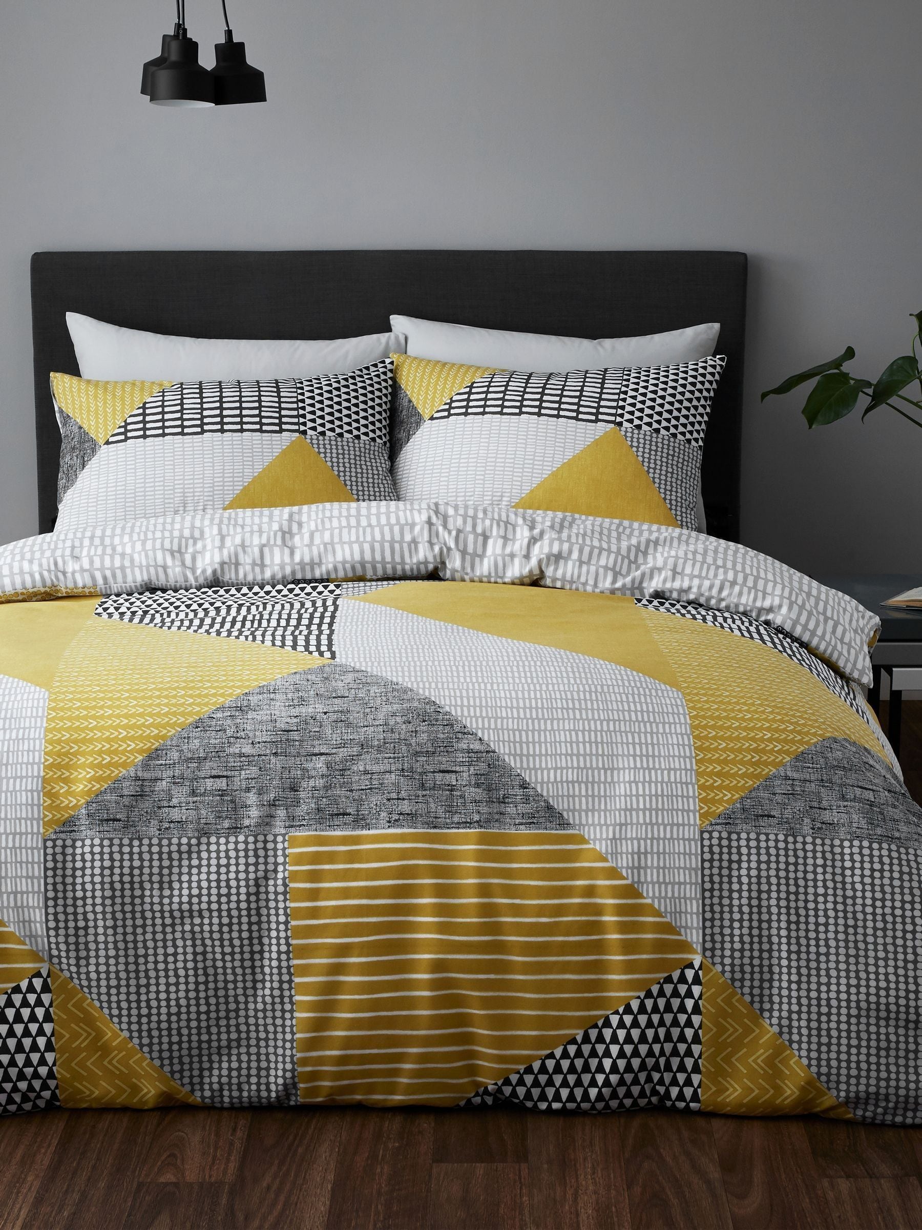 Catherine Lansfield ochre yellow grey geo duvet set - British product