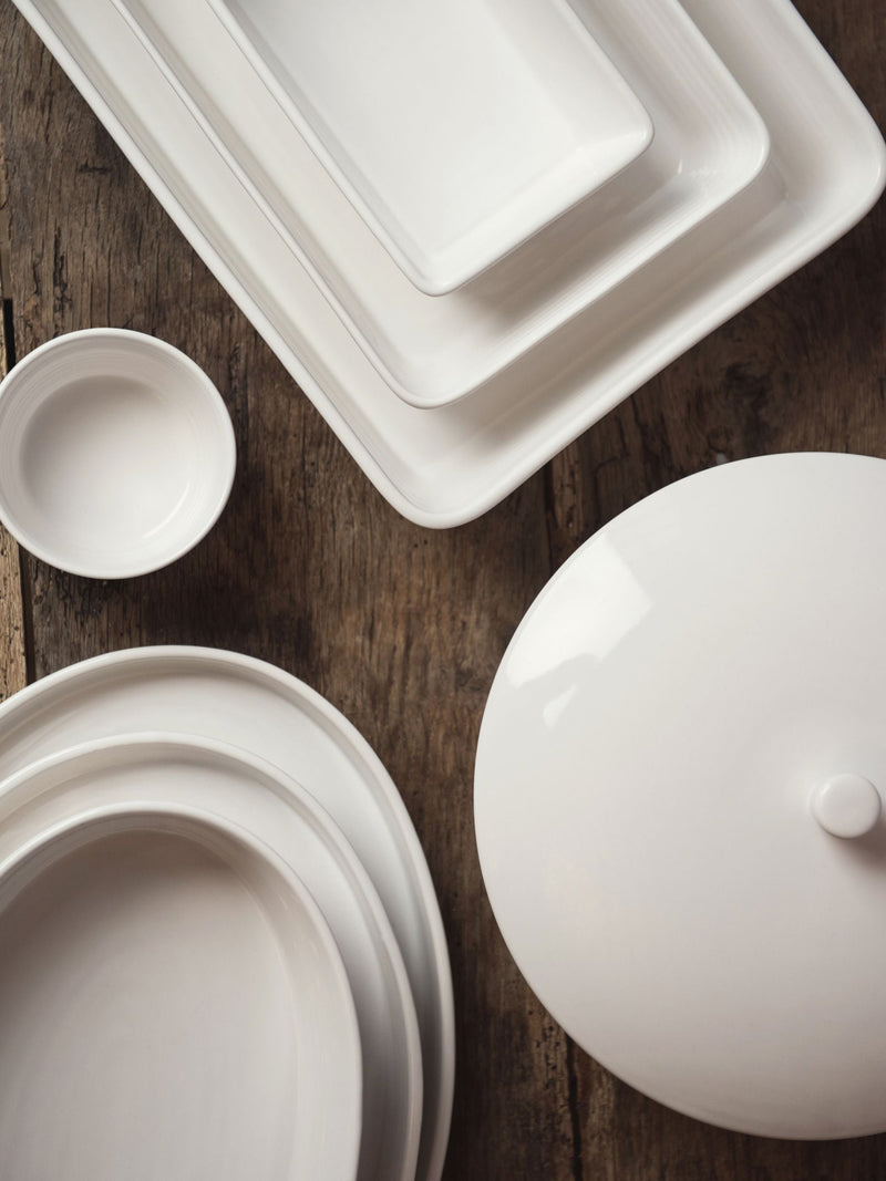 Artisan Street white serving dish 26cm - British product