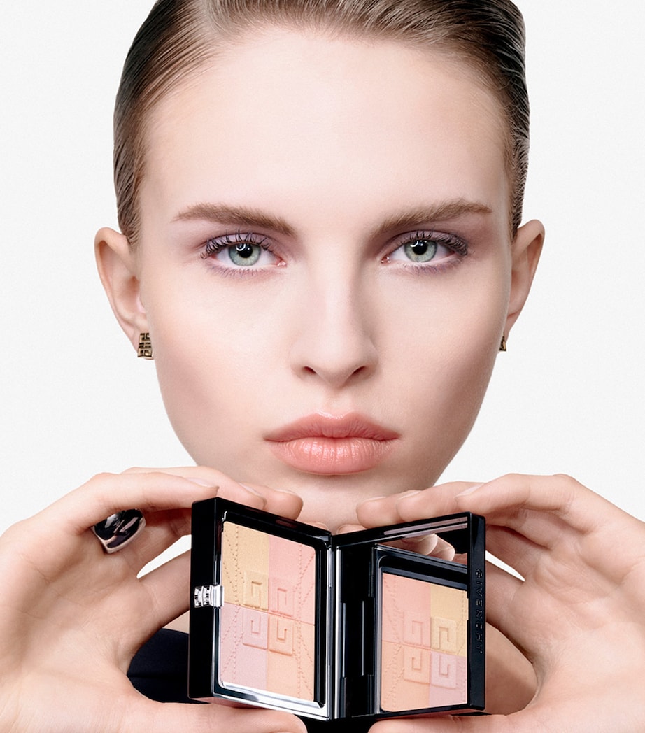 Givenchy Prisme Libre 4-colour pressed powder, UK version