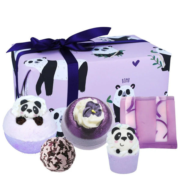 Bomb Cosmetics Panda Yourself Gift Set - British product