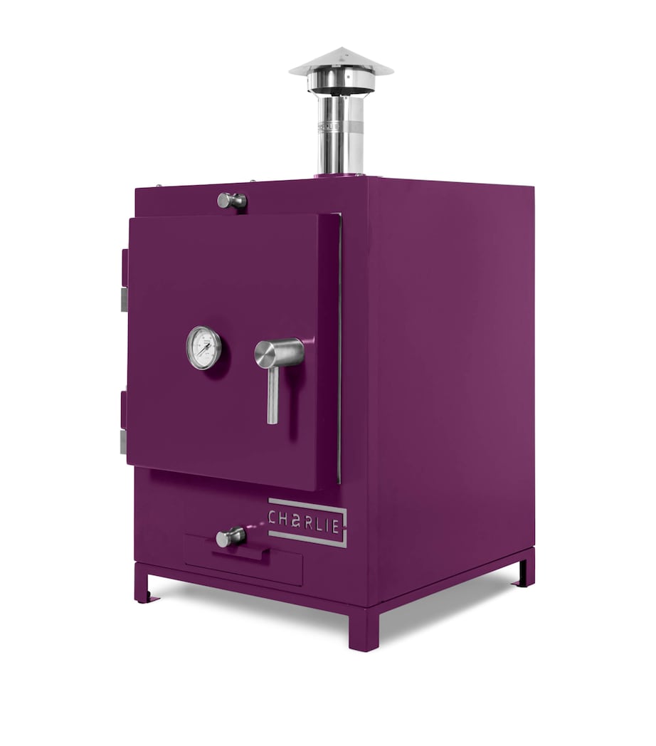 Charlie Oven tabletop outdoor oven for grilling and baking - British product