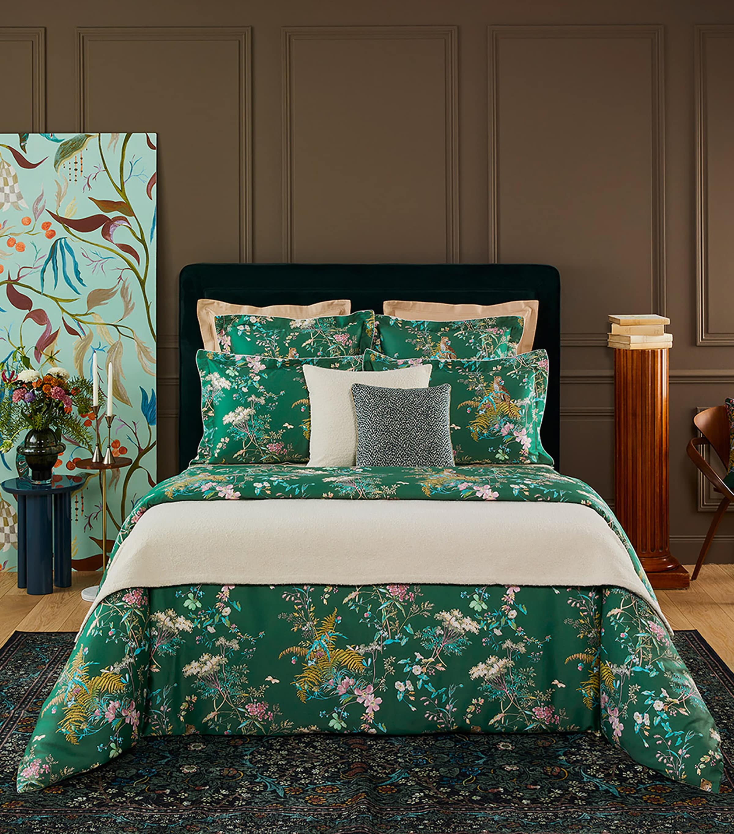 Yves Delorme Contes Super King duvet cover (British brand)
