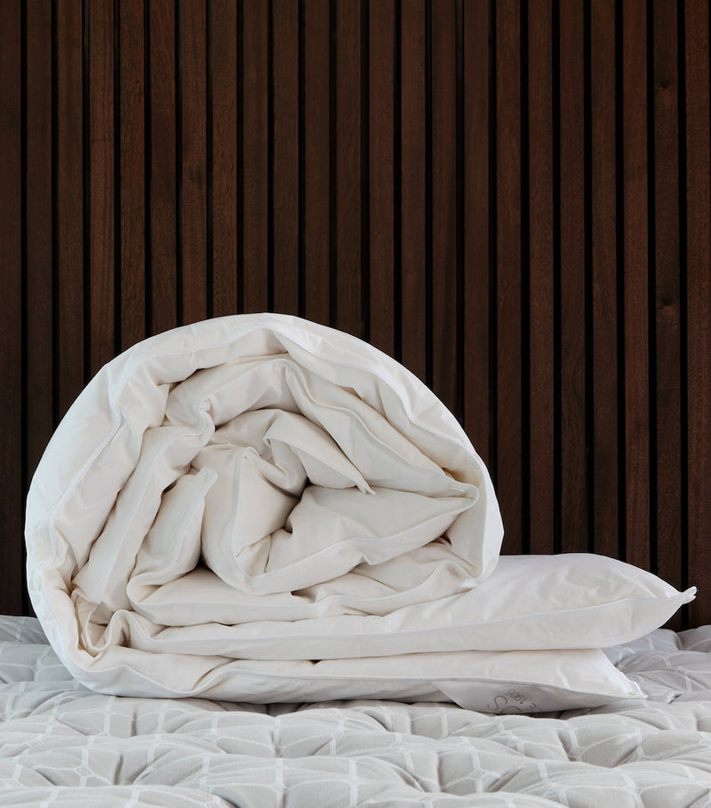 SAVOIR Siberian Goose Down Duvet King (10 Tog) (British brand)