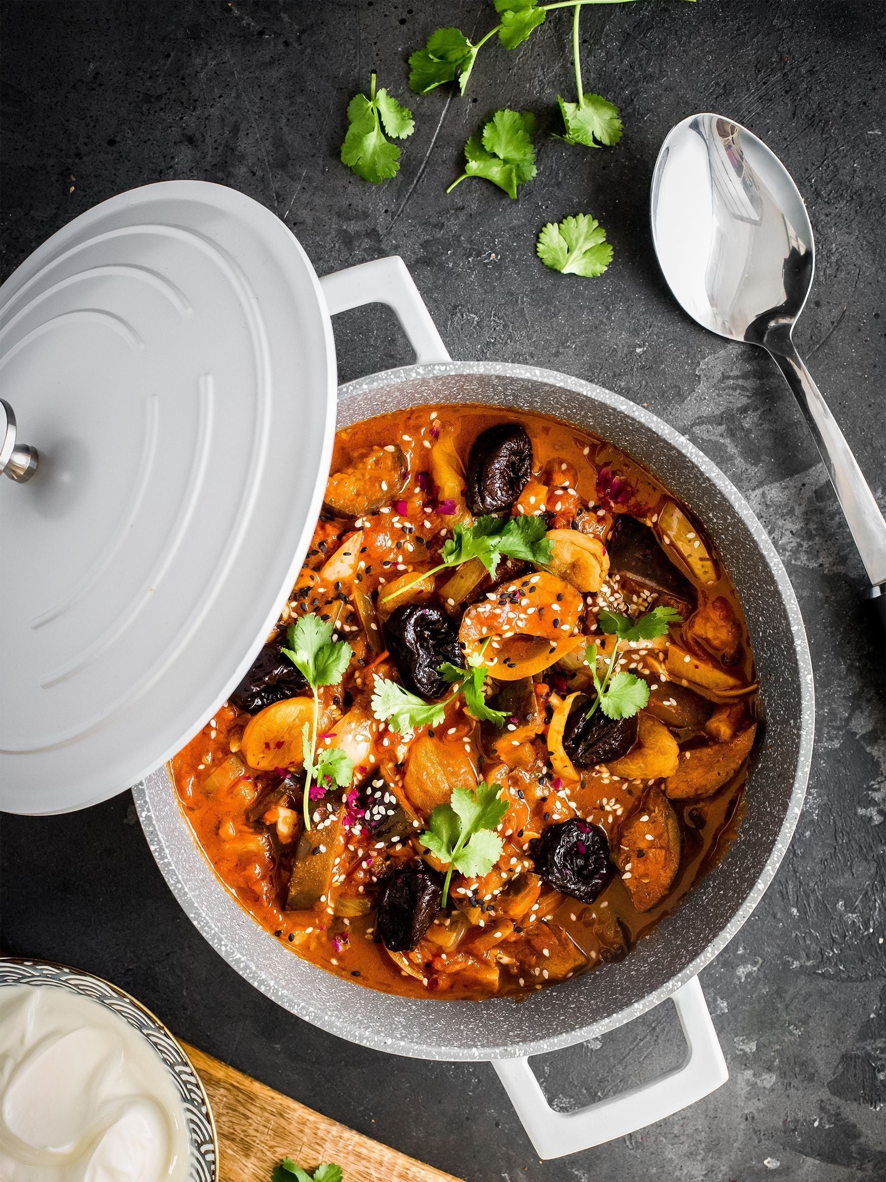 Masterclass Grey casserole dish 4L, imported from the UK