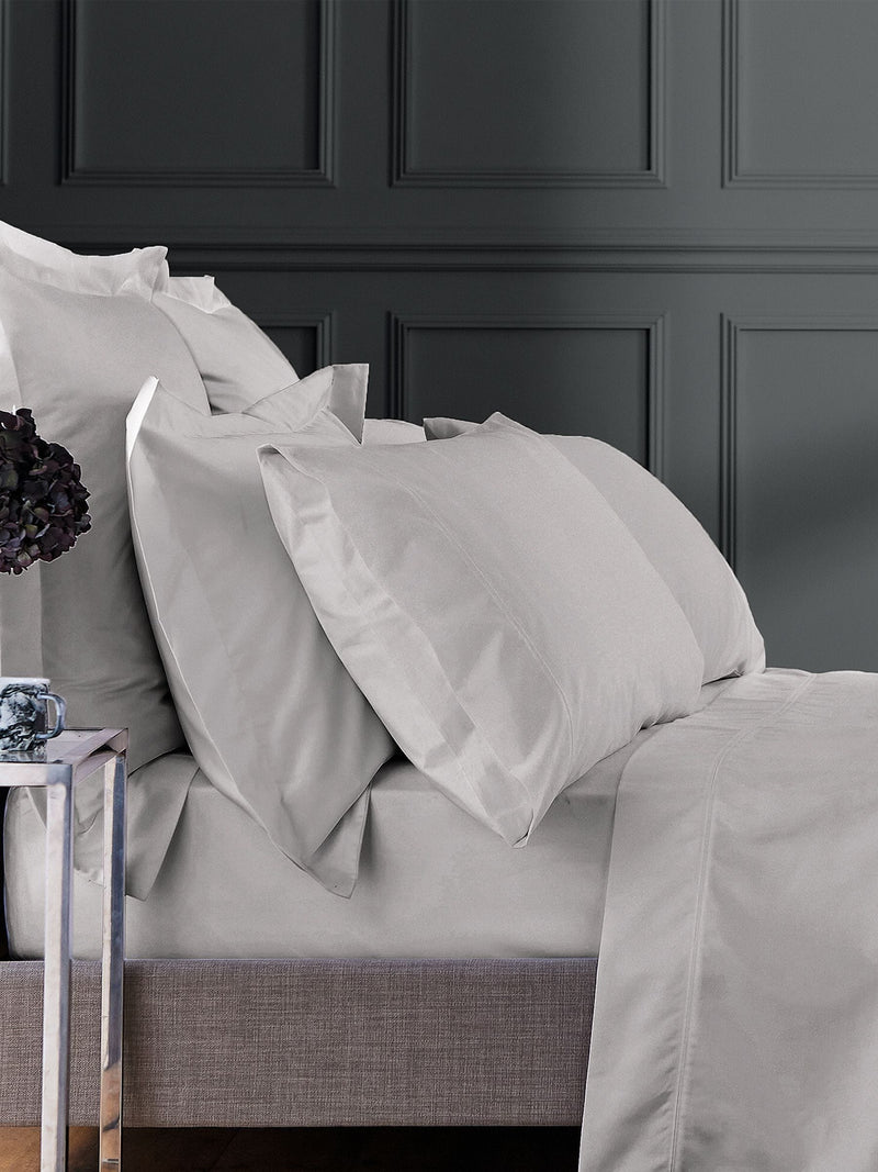 Bedeck Silver fitted sheet - British product