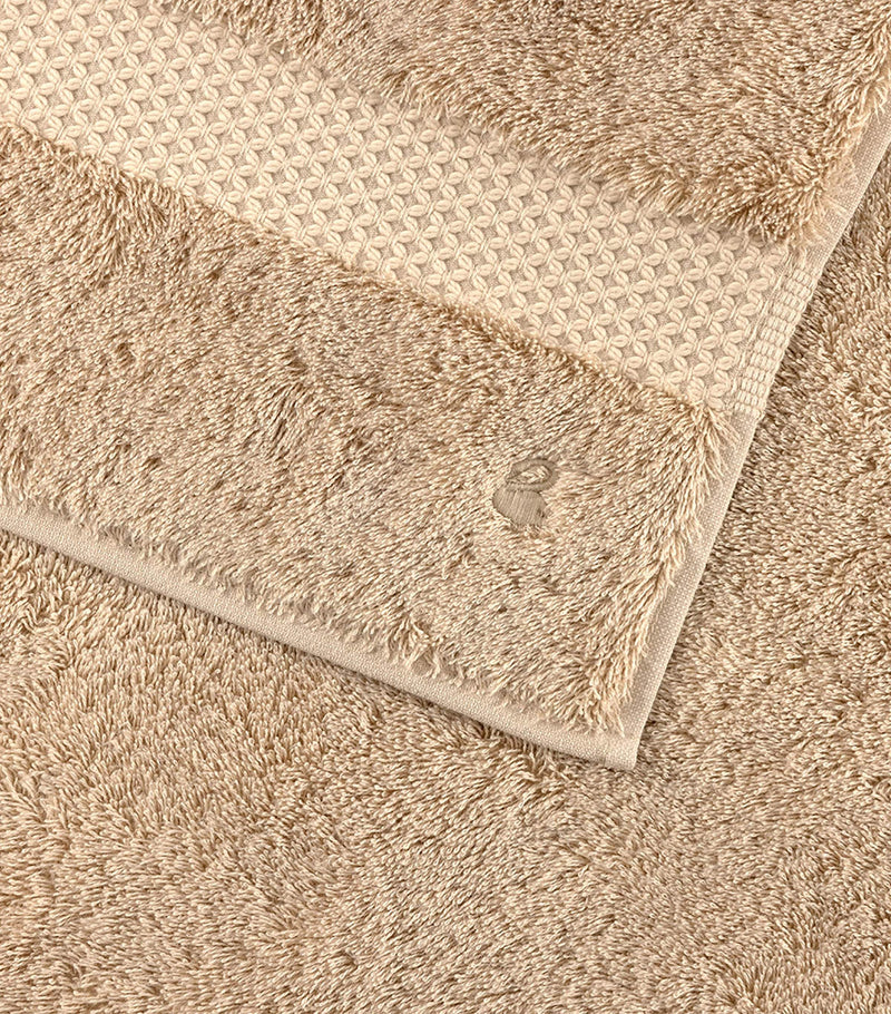 Yves Delorme Etoile bath towel 70cm x 140cm (British brand)