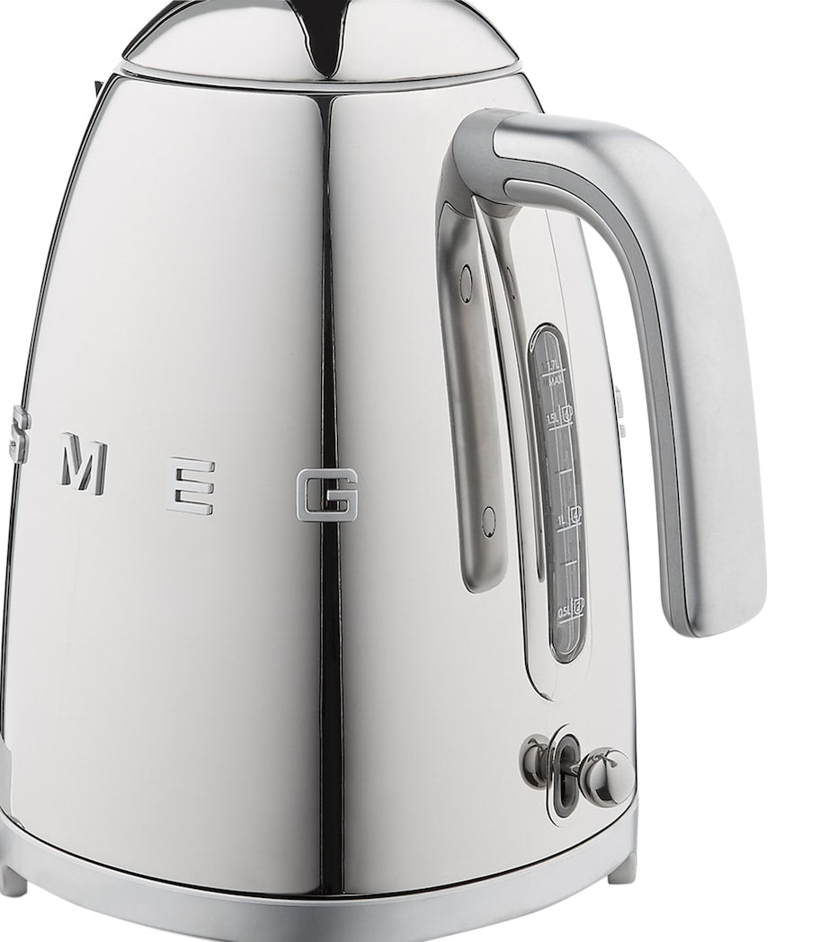 Smeg Retro Kettle with stainless steel body and retro design (British brand)