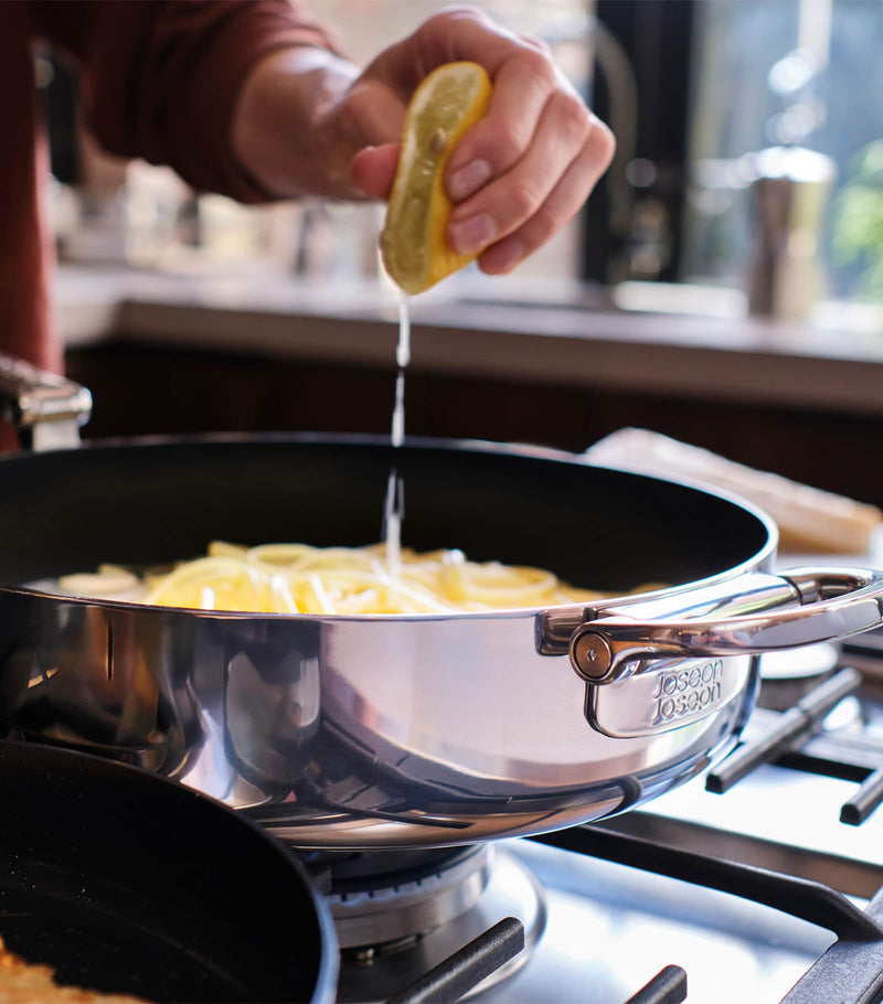 Joseph Joseph folding-handle non-stick frying pan set 2-piece, UK version
