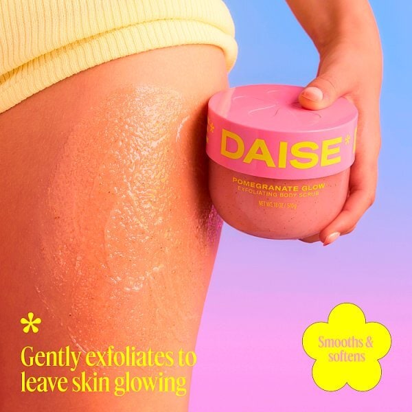 Daise Pomegranate Glow Exfoliating Body Scrub 510g - British product