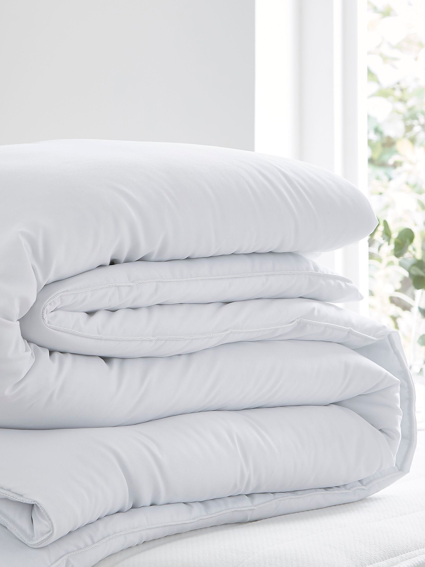 Silentnight Just Like Down 10.5 Tog duvet (British brand)